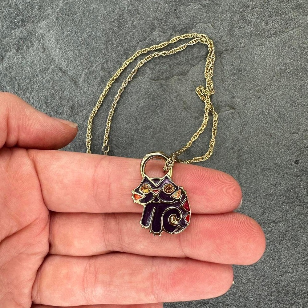 Gold and Purple Pendant Necklace